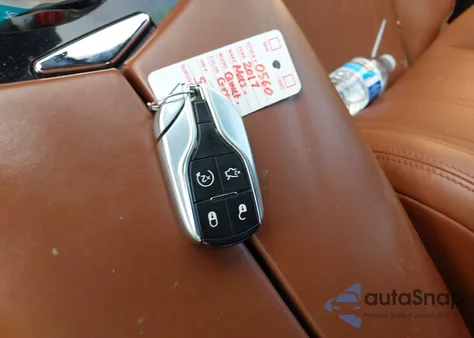 2017 Maserati Quattroporte S Q4 Granlusso z USA, uszkodzony, nr VIN ZAM56RRL9H1198911